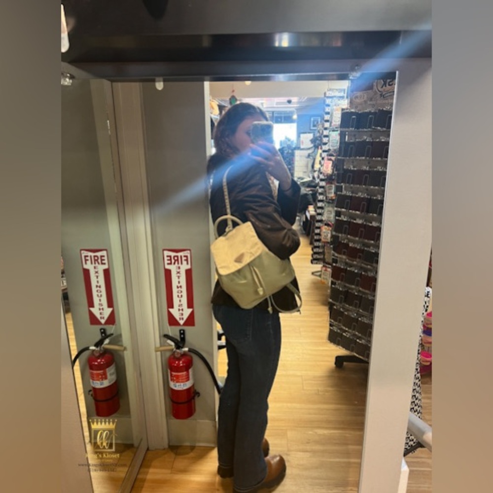 🤍SOLD🤍Prada backpack mini - Picture 11 of 13